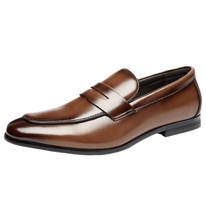 Chaussures de style britannique pour hommes, en cuir suédé, à lacets, décontractées, respirantes, légères, tendance, design classique - Product Image 1