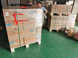 Inversor <span class=keywords><strong>Sungrow</strong></span> 110KW 136KW 150KW 250KW <span class=keywords><strong>SG250HX</strong></span> inversor solar trifásico en red para sistema de energía solar - Product Image 5