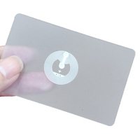 Kostenloses Design Individuelle Transparente PVC-Karten, Wasserdicht mit QR-Code für Visitenkarten, Klare Smarte NFC-Geschäftskarte aus Kunststoff