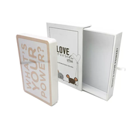 Impression professionnelle de cartes à jouer personnalisées en papier à l'avant et à l'arrière