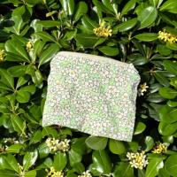 Prix bas Printemps Motif Floral Mignon Mini Pochette Logo Personnalisé Qualité Cosmétique Sac Voyage Maquillage Sac
