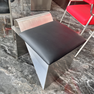 Tabouret en acier inoxydable : durable, facile à nettoyer pour la cuisine/le café, robuste, élégant, idéal pour les sièges décontractés modernes - Product Image 3