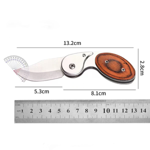 Cuchillo Plegable de Acero Inoxidable 440C con Mango de Madera para Exteriores, 13 cm, Ligero, Multifuncional, Portátil, Personalizable para Camping - Product Image 5