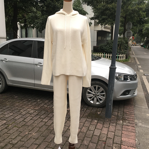 <span class=keywords><strong>Completo</strong></span> <span class=keywords><strong>tuta</strong></span> <span class=keywords><strong>elegante</strong></span> da donna con Logo personalizzato in due pezzi alla moda - Product Image 2