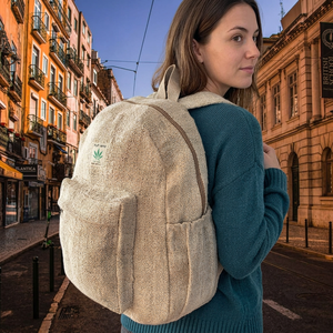 Sac à dos pour ordinateur portable en chanvre de l'Himalaya écologique, vegan, fait main, géométrique, sac de voyage avec porte-bouteille, poche et base en forme de lune - Product Image 5