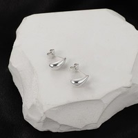 Apsvo Boucles d'oreilles créoles épaisses plaquées argent pour femmes, créoles ouvertes légères en forme de goutte d'eau, boucles d'oreilles hypoallergéniques