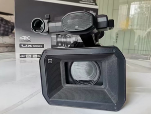 ใช้กล้องวิดีโอแบบมือถือ AG-UX90MC 4k พร้อมซูม 15 เท่า และดีไซน์แบบ V-LogL ช่องใส่การ์ดแบบคู่ - Product Image 6