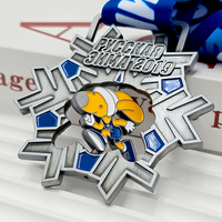 Échantillons gratuits de médailles et trophées de pickleball de sport gravés en alliage de zinc durables rotatifs avec logo en relief personnalisé