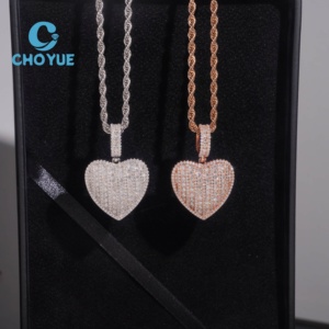 Colgante de Corazón de Plata de Ley 925 con Moissanita, Joyería Hip Hop, Colgante Hip Hop Personalizado con Moissanita para Hombre - Product Image 3