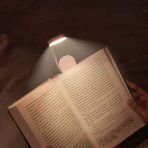 Nouvelle lampe de lecture LED rechargeable 2026, 3 modes de couleur, à clipser, protection oculaire pour enfants et adultes, pour chevet, étude et voyage - Product Image 1
