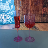 Gobelets à vin incassables en plastique Tritan 16oz personnalisés roses pour mariage élégant verre à vin rouge
