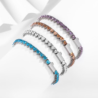 Nouveauté Été Commerce Extérieur Transfrontalier Bracelet Tennis Simple Unisexe 4*4 Cœur Zircon Tendance Nationale pour Bureau/Carrière