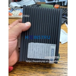 Advantech UNO-137แบบบูรณาการขนาดเล็ก DIN-Rail Intel Atom E3940 fanless อุตสาหกรรม PC H - Product Image 1