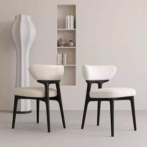 Chaise de salle à manger en bois de frêne massif, style nordique français du milieu du siècle, luxe léger, moderne, simple, rembourrage épais et doux, pour la maison et l'hôtel - Product Image 4