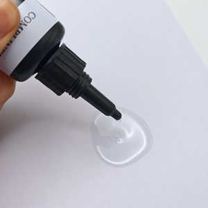 Adhésif spécial pour extensions de cheveux Comblinees, design invisible pour machine d'extension X7, utilisation pratique et rapide pour <span class=keywords><strong>les</strong></span> salons - Product Image 4