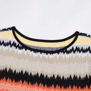 เดรสไหมพรมลายทางสำหรับผู้หญิง, เดรสทรงเข้ารูปคอกลมแขนกุดแบบสั่งทำ, ชุดลำลองขายส่ง - Product Image 3