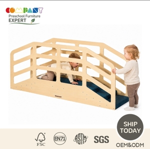 COMPANY Meubles de garderie modernes en bois, échelle à marches pour bébé, pour la motricité globale des tout-petits en crèche - Product Image 1