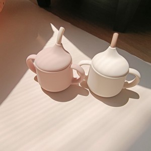 Toddler Transition 120ml <span class=keywords><strong>Bec</strong></span> souple et poignées Incassable Easy Grip 2 en 1 Sip Straw Training Cup pour bébé Silicone Sippy Cup - Product Image 2