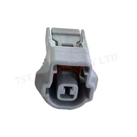 Connecteur de faisceau de câbles femelle 1 broche gris 12V avec contacts en laiton et boîtier en nylon/PC/ABS 7283-1015-10