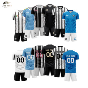 ชุดฟุตบอลย้อนยุคแบบกำหนดเองสำหรับทุกเพศ ยี่ห้อ New Wear ผลิตจากโพลีเอสเตอร์ 100% พิมพ์ลายดิจิทัล เสื้อฟุตบอล กางเกงขาสั้น ระบายอากาศได้ดี แห้งเร็ว เหมาะสำหรับฤดูร้อน - Product Image 2