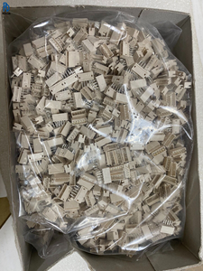 คอนเนคเตอร์เซ็นเซอร์คอนโทรลเลอร์ PLC ของแท้ใหม่เอี่ยม รุ่น B5B-ZR-3.4(LF)(SN) - Product Image 1
