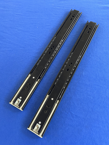 Armoires réseau en acier 100% de haute qualité avec un excellent rail coulissant monté en rack de serveur personnalisé directement de l'usine de Taiwan - Product Image 5