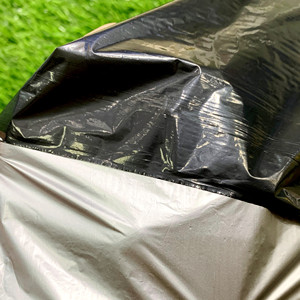 Film <span class=keywords><strong>d</strong></span>'<span class=keywords><strong>ensilage</strong></span> professionnel noir et blanc, bâche agricole robuste en plastique, fabricant OEM de moules soufflés - Product Image 4