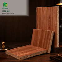 Placage de bois naturel brun rouge foncé Jinbase XT2105 en MDF/HDF, écologique et résistant à l'humidité, pour meubles et murs haut de gamme