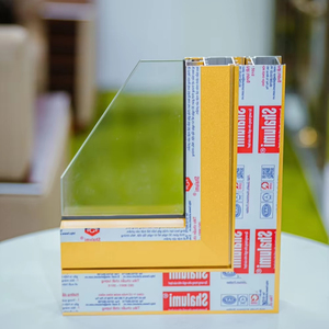 Profilé d'extrusion en aluminium Shalumi Gold série 6000 avec revêtement PVDF pour applications de portes et fenêtres, avec service de découpe - Product Image 1