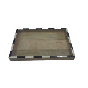 Plateau en bois personnalisable avec finition émaillée, rectangulaire, économique, pour service ou présentation alimentaire - Product Image 3