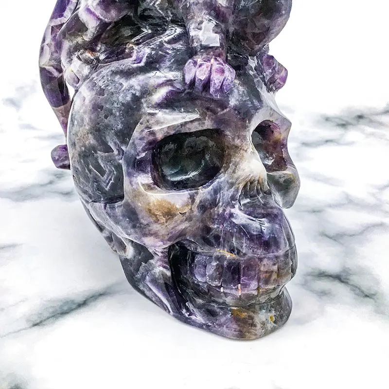 Wholesale natural crystal dreamy amethyst skulls with specimal design for decoration