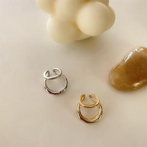 ต่างหูเม็ดเดี่ยวสแตนเลสขายดีต่างหูเกลียวปลายสูงสำหรับผู้หญิงกันน้ำเครื่องประดับฮิปฮอปที่ไม่ซ้ำใคร - Product Image 1