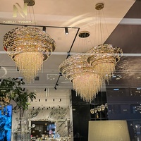 Luminaires sur mesure de style luxe Décoration intérieure Hall de l'hôtel Villa Escalier Lustre en cristal à LED Lumière