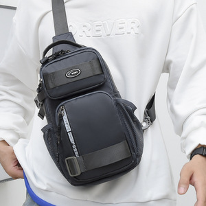 Nueva bolsa de nailon a la moda para hombre, mochila de gran capacidad, bandolera multifunción para exteriores, impermeable, con cremallera, bolso de un solo hombro - Product Image 4