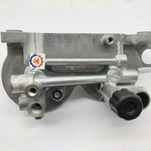 21023285 20910188 21900852 Boîtier de filtre à carburant Siège de filtre moteur D12 pour excavatrice EC380 EC480 EC460 - Product Image 4