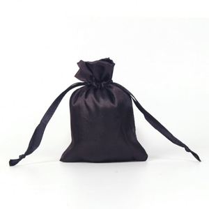 Petite pochette à bijoux en satin 8x10cm, sac cadeau recyclable noir avec cordon de serrage pour Noël, mariages - Product Image 6