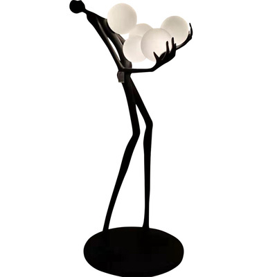 LIANGTE Resin Creative Art Figure Standing Lamp Lighting Indoor Hotel Living Room Sculpture Floor Lamp Factory Wholesale