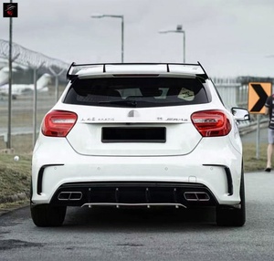 Diffusore posteriore in vendita diretta dalla fabbrica con punta di scarico per <span class=keywords><strong>Mercedes</strong></span> Benz A45 <span class=keywords><strong>AMG</strong></span> una <span class=keywords><strong>classe</strong></span> W176 - Product Image 3