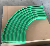 Plaque de guidage de chaîne en UHMWPE usinée sur mesure de haute précision, résistante à l'usure, pour système de convoyeur de machines industrielles