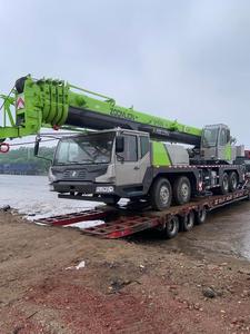 Grue sur camion Zoomlion ZTC500H d'occasion, capacité de levage 50 tonnes, grue mobile robuste avec pompe, moteur et vanne pour la construction - Product Image 3