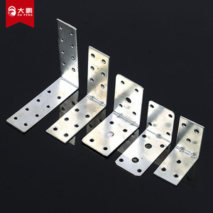Supports d'angle en L galvanisés Da Peng, en acier laminé à froid, connecteurs à angle droit pour supports d'étagères de meubles - Product Image 1