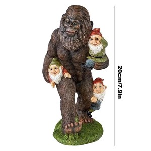 Ornamento in Resina Orso Nero che Mangia Uccellino Anziano Bigfoot, Scultura Decorativa da Giardino per Ingresso Casa, Bestseller Transfrontaliero - Product Image 6