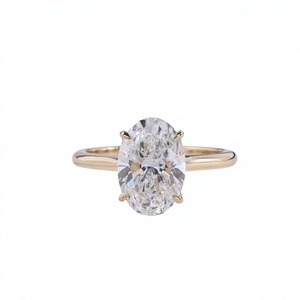 Anillo de Compromiso Clásico de Corte Ovalado con Halo Oculto y Garras, Anillo de Boda Solitario de Oro Amarillo, Joyería Fina Nupcial - Product Image 1