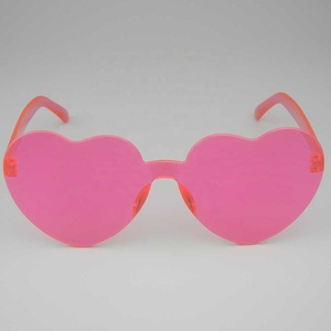 Gafas de sol con forma de corazón de amor Color mujer marco sin montura tinte lente transparente gafas de sol coloridas mujer rojo rosa amarillo tonos viaje - Product Image 5