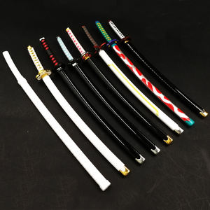 ดาบปิศาจขนาดเล็กทำจากสังกะสีอัลลอยของเล่นโลหะ25.5ซม. - Product Image 3