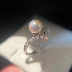 Bague en argent S925 en forme de V avec perle ronde de 6-7 mm, perles propres, bonne qualité, design simple et frais, taille réglable - Product Image 2
