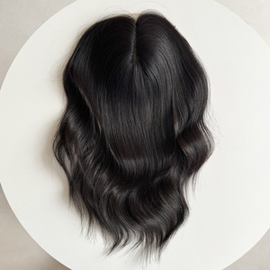 ท็อปเปอร์ผมแท้ยุโรปสีธรรมชาติ ขนาด 6x6.5 นิ้ว ฐานไหม พร้อมเชือกผูกด้านหลัง  ขอบผมแบบลูกไม้  พร้อมส่ง สำหรับผู้หญิงที่มีภาวะผมร่วง - Product Image 3