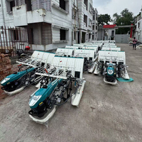 Chine Usine Directe 4 Rangées Ferme Marche Derrière Planteur De Riz Mini Machine De Repiquage De Riz au Nigeria