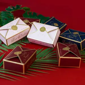 핫 세일 유럽 작은 웨딩 포장 선물 종이 상자 사용자 정의 인쇄 선물 달콤한 결혼식 호의 상자 사탕