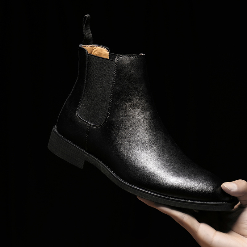 Cuir verni noir